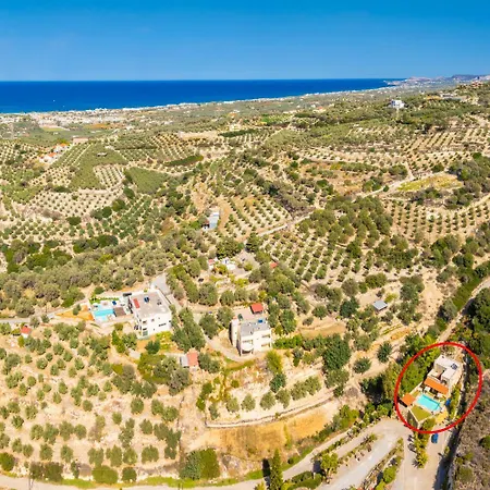 Katia Faragi Giannoudi (Crete)